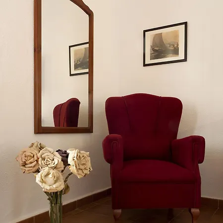 Hotel Olivos 3*