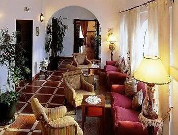 Olivos Hotel 3*